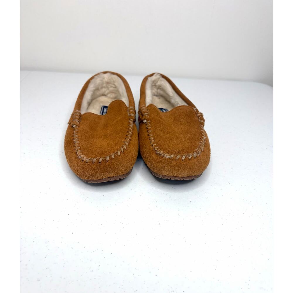 Lands' End Women's Fuzzy Lined Suede Moccasin Slippers Sz 7 Comfort Cabincore - Picture 2 of 10